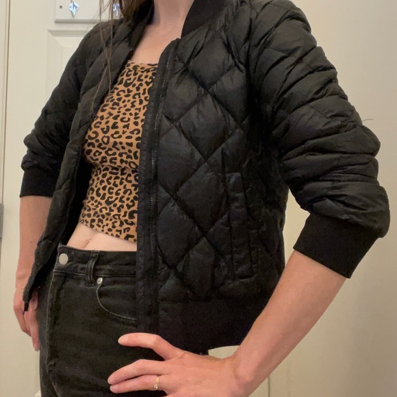 Aritzia Parklife Packable Puffer - Picture 3 of 5